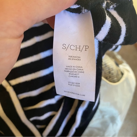 Cabi Rayon Criss Cross Striped Crew Neck Tee Short Sleeve Black White: Small - Picture 6 of 8